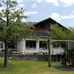 Youth Vandrerhjem *
