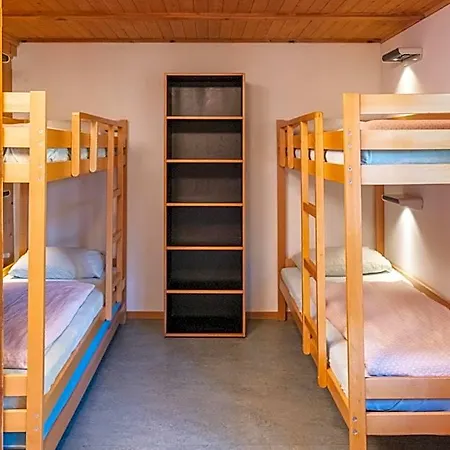 Hostel Youth