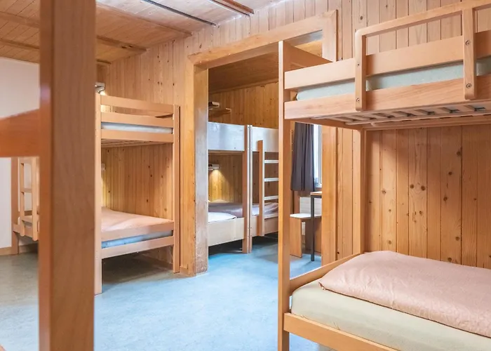 Хостел Youth *